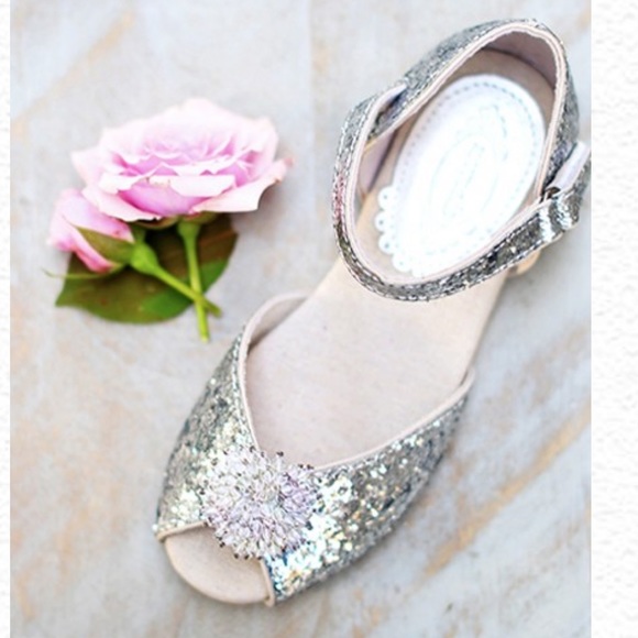 Joyfolie silver shoe - Picture 2 of 6